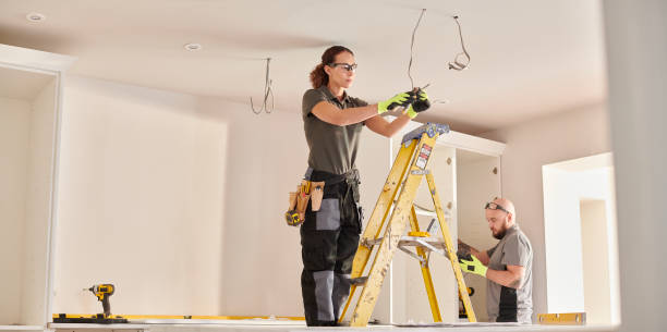 Best Electrical Troubleshooting Services  in Oakland, FL