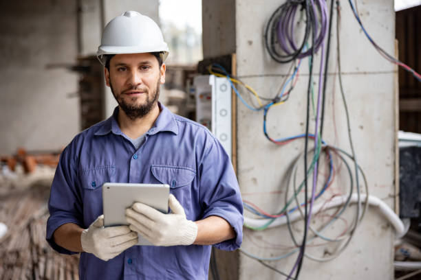 Best Affordable Electrician  in Oakland, FL